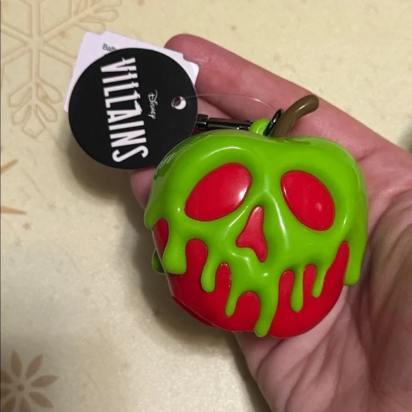 Bath & Body Works Evil Queen Poison Apple Glow-in-the-Dark Pocketbac Holder ONLY - Picture 6 of 10